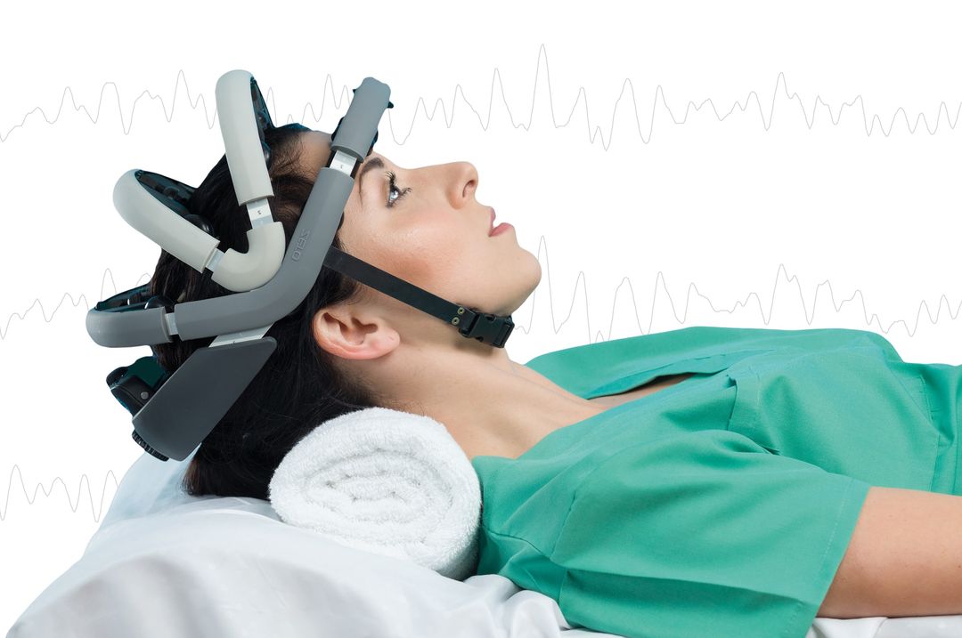 EEG recording cap and waveform display